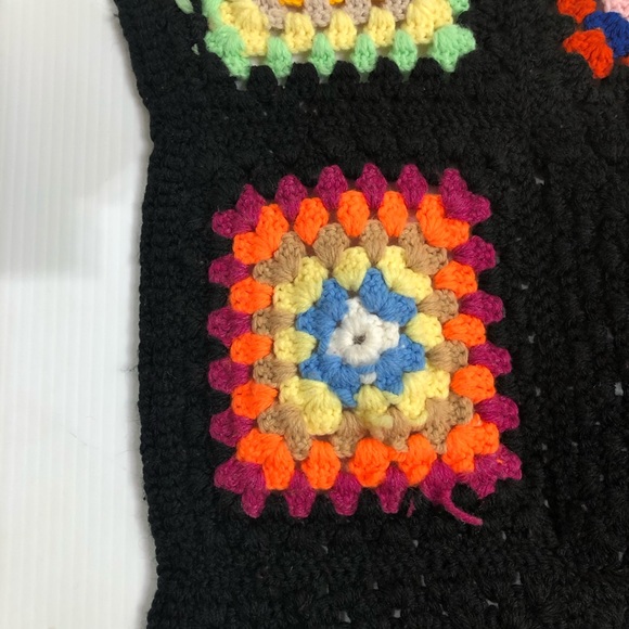 Handmade Granny Square Afghan Small Throw Blanket - Picture 10 of 10